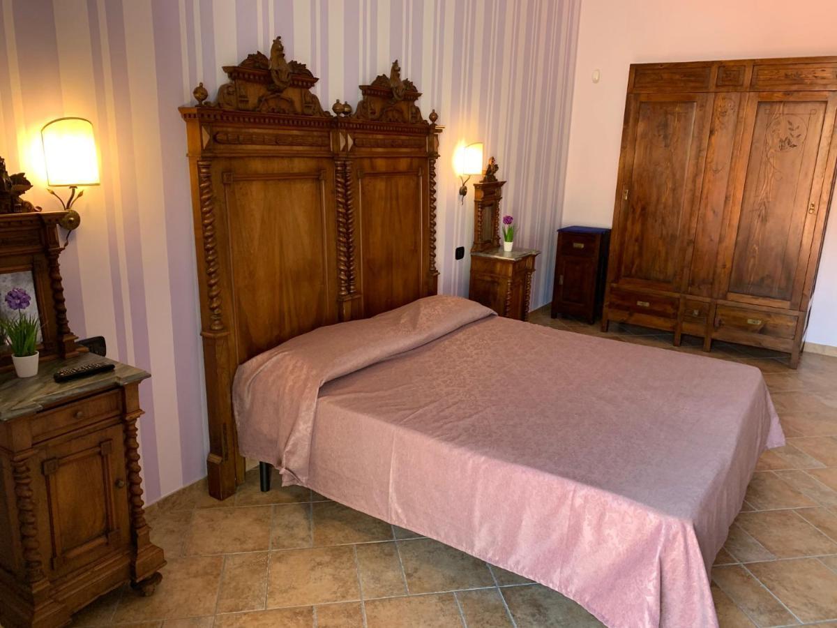 מלון Auletta Palazzo Gentilizio De Maffutiis מראה חיצוני תמונה