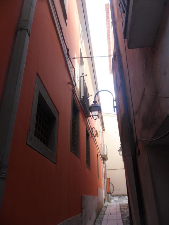 מלון Auletta Palazzo Gentilizio De Maffutiis מראה חיצוני תמונה