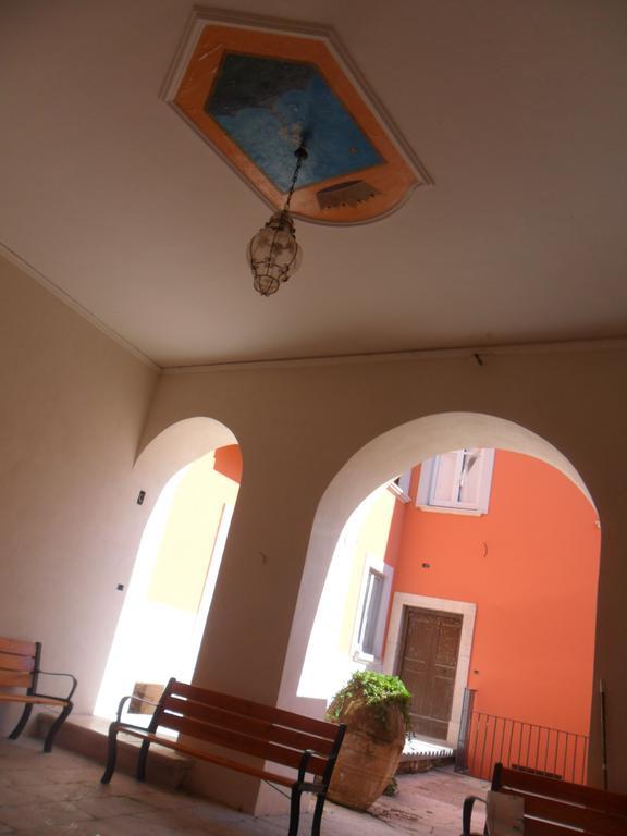 מלון Auletta Palazzo Gentilizio De Maffutiis מראה חיצוני תמונה