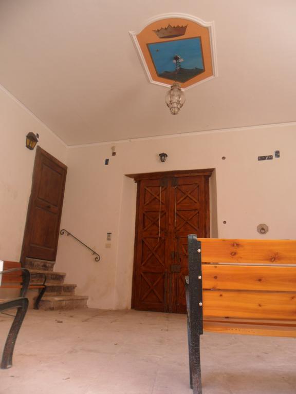 מלון Auletta Palazzo Gentilizio De Maffutiis מראה חיצוני תמונה